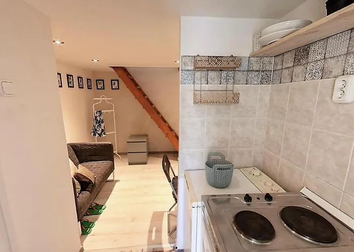 Cute In Center. Capsule Apartment! * بودابست